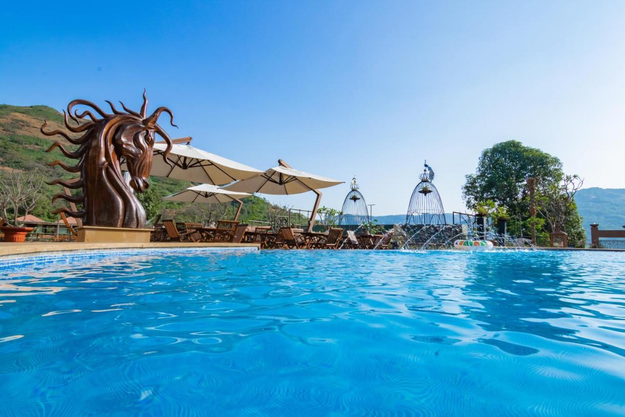 Data Resort By Della Adventure Lonavala Exterior foto